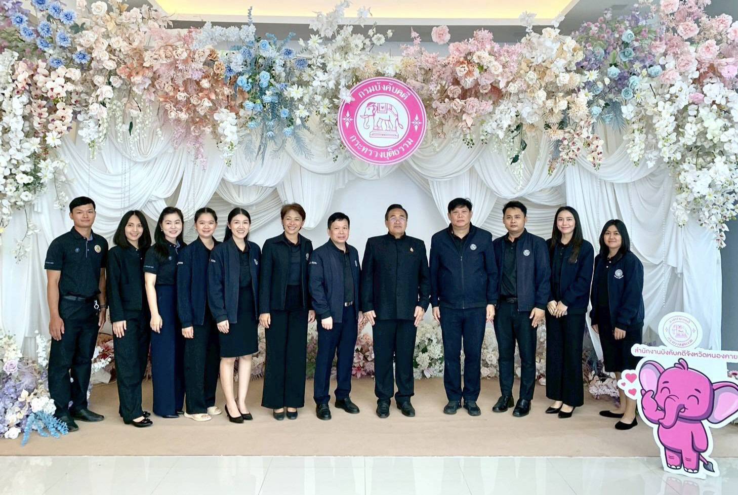 กรมบังคับคดี จัดงานมหกรรมไกล่เกลี่ยเจรจาหนี้หลังศาลมีคำพิพากษา ในพื้นที่จังหวัดหนองคาย ไกล่เกลี่ยสำเร็จทุนทรัพย์กว่า 49 ล้านบาท